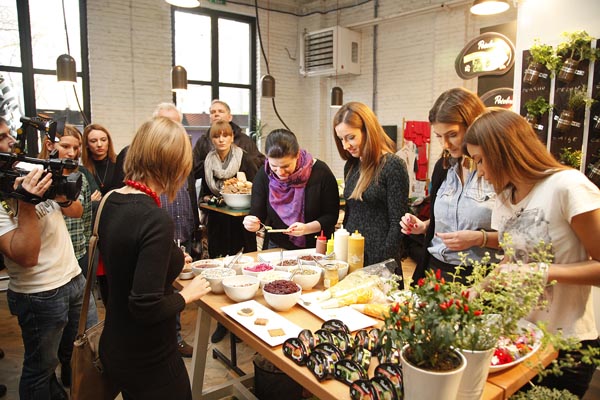 Novinari na kreativnom zadatku